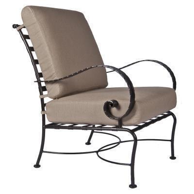 Lounge Chair with Trim
