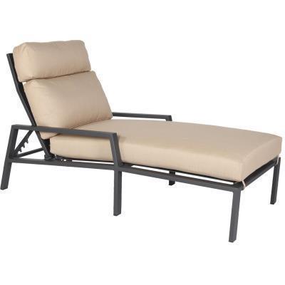 Chaise Lounge